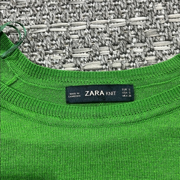 Zara | Green Three Quarter Sleeve Knit - Picture 8 of 13